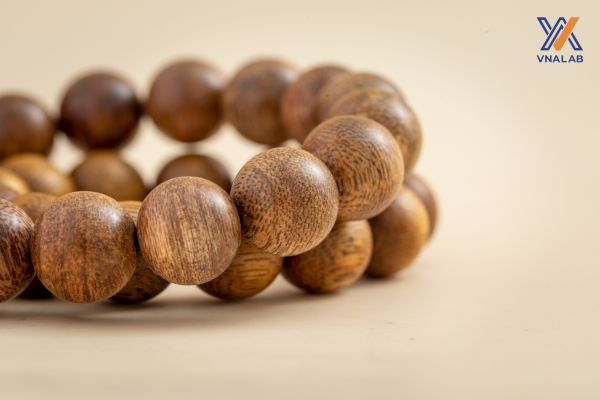 Cách phòng tránh dị ứng với vòng trầm hương